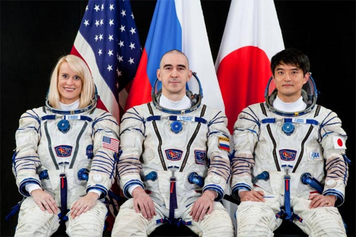 Astronauts from US, Russia, Japan and NASA biologist off to ISS